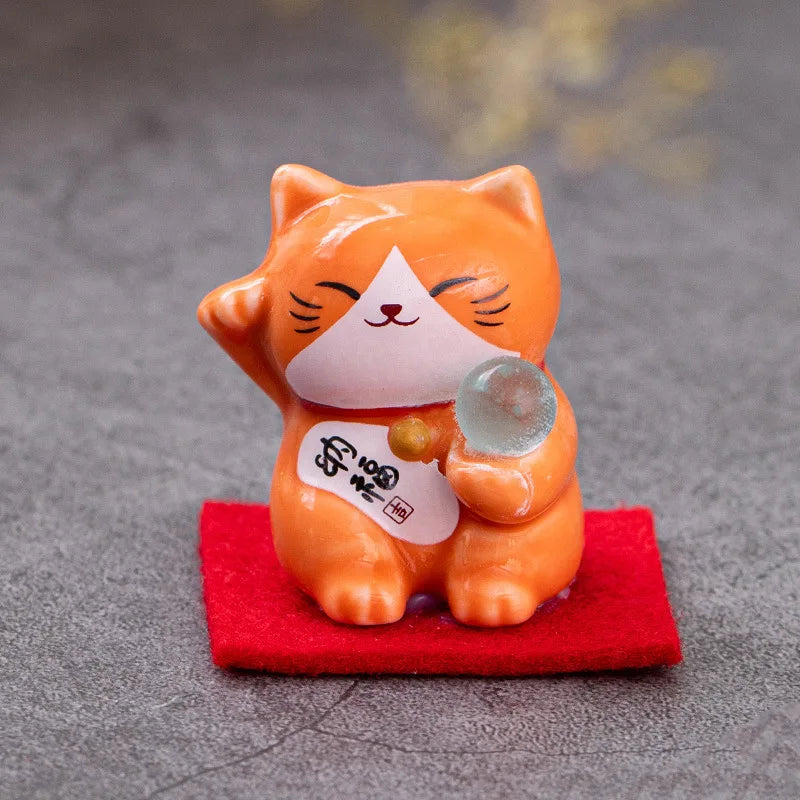 1Pc Lucky Cat Figurine Japan Cartoon Manek Neko Animal Model Miniatures Home Car Hotel Restaurant Decor Desktop Ornament New GatoGeek Orange 4.5x4.5x4cm 