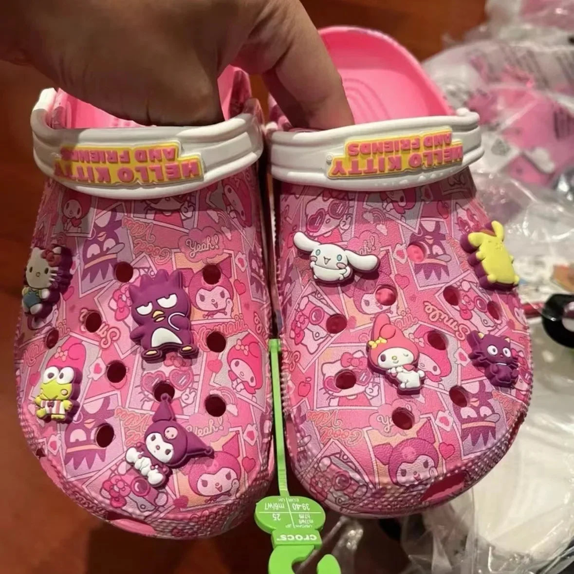 Sandália Crocs Feminina Adulto/Infantil Sanrio