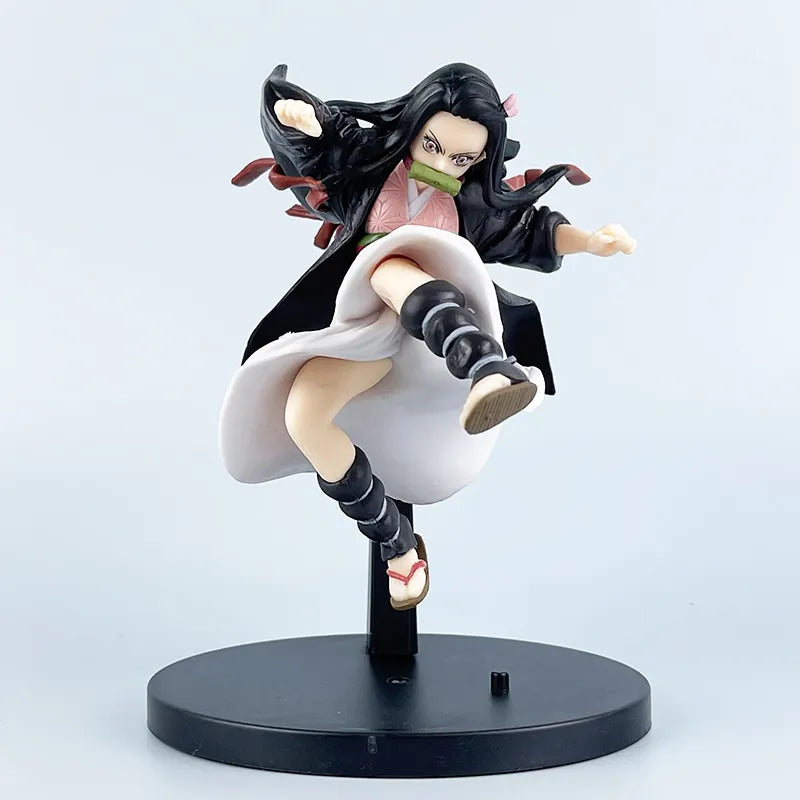 BONECA NEZUKO 17CM