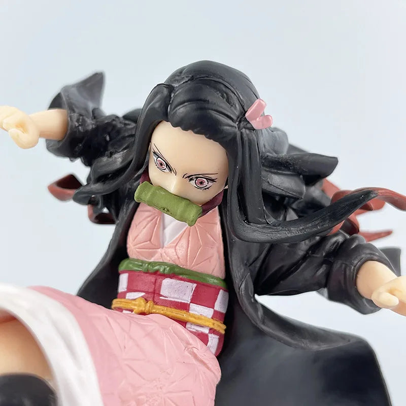 BONECA NEZUKO 17CM